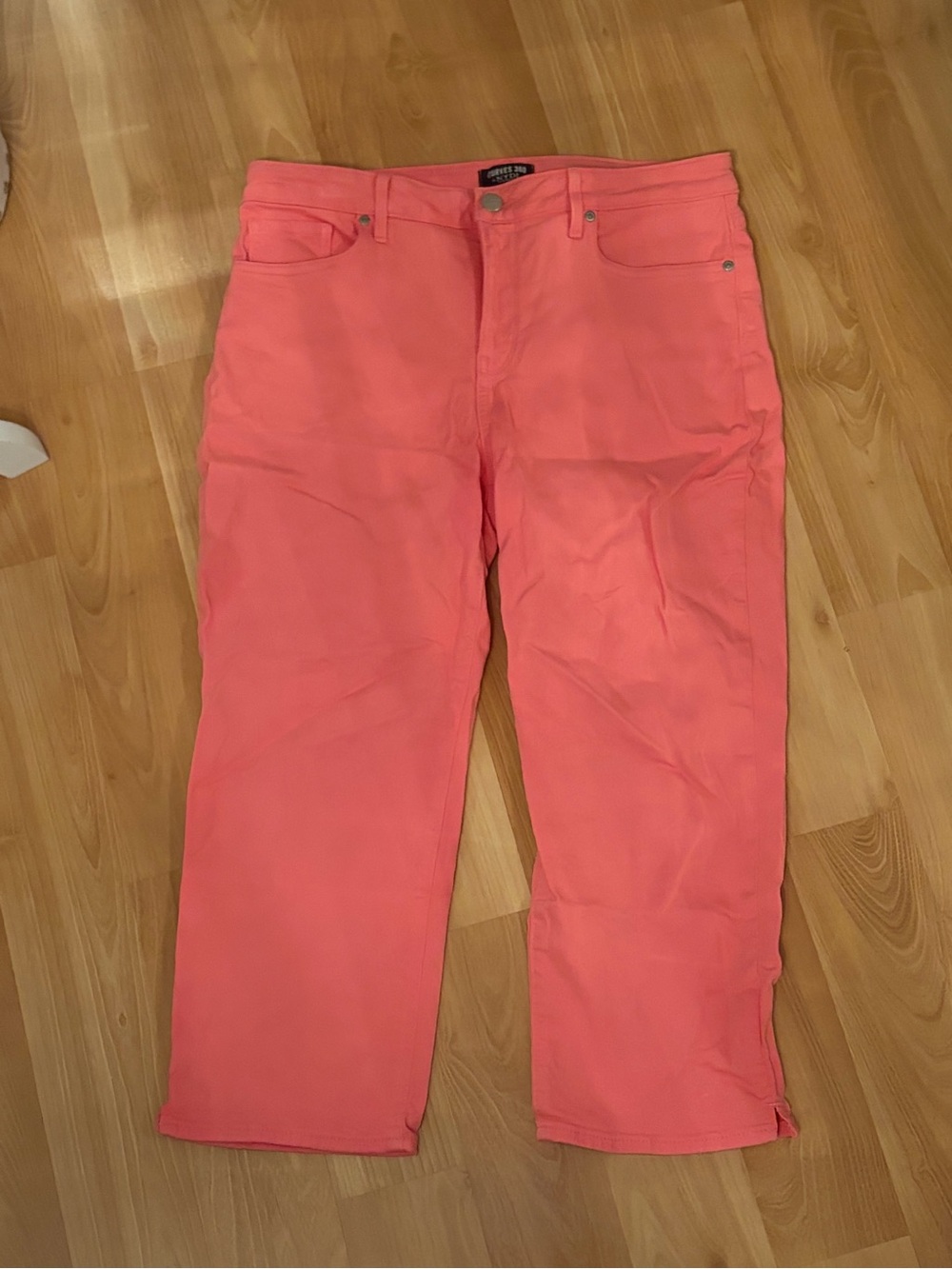 Curves 360 by NYDJ Pink High Waist Side Slit Slim Straight Crop Jeans Size 8